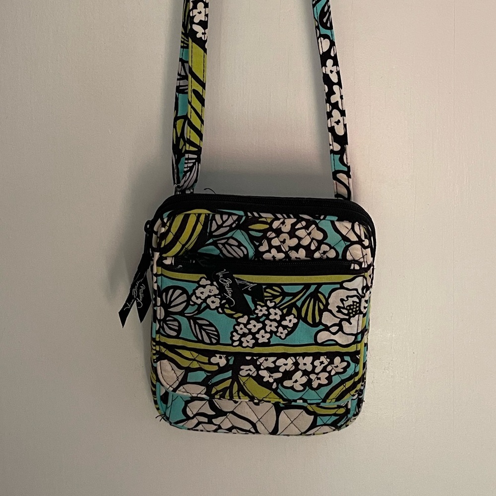 Vera Bradley Mini Hipster in Island Blooms - Picture 2 of 13